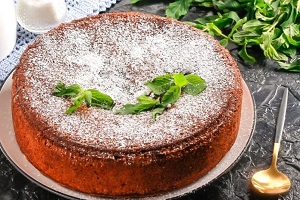 Шоколадный пирог с абрикосами