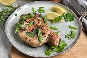 Стейки из свинины