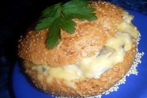 Булочки фаршированные