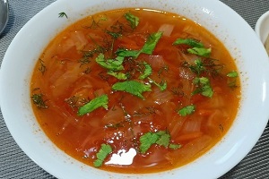Щи с тушенкой