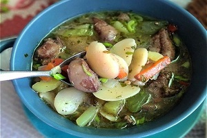 Суп с фасолью лима и потрошками