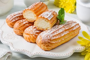 Эклеры с заварным кремом