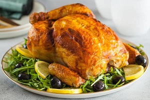 Фаршированная курица без костей