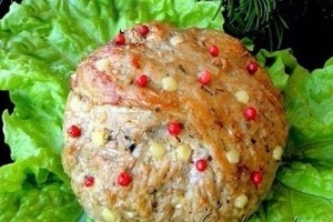 Новогодний мясной шар