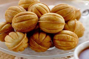 Печенье орешки со сгущенкой
