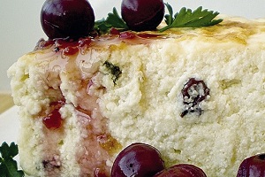 Творожная запеканка со сметанным кремом